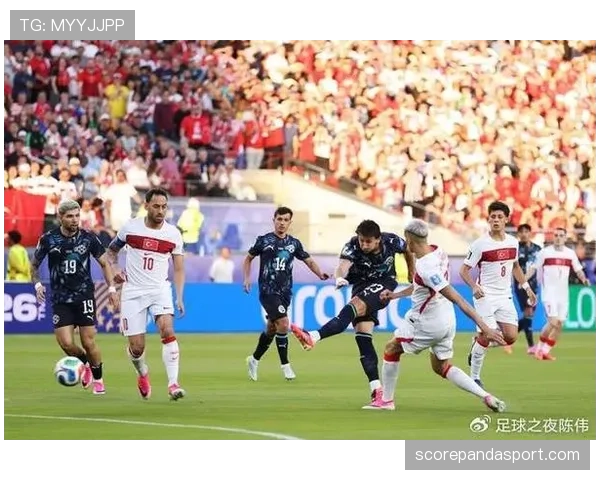 土耳其3-2美国:世界杯D组末轮战报 土耳其3-2美国:世界杯D组末轮战报