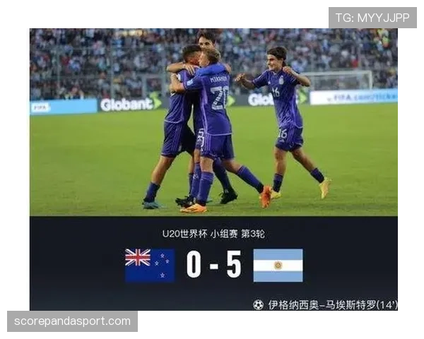 美国对澳大利亚回顾:2-0胜利提前锁定出线 美国对澳大利亚回顾:2-0胜利提前锁定出线